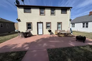 315 S Grant St, Fairmont, MN 56031 - Photo 3