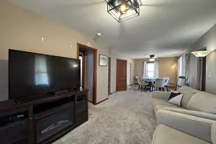 315 S Grant St, Fairmont, MN 56031 - Photo 9