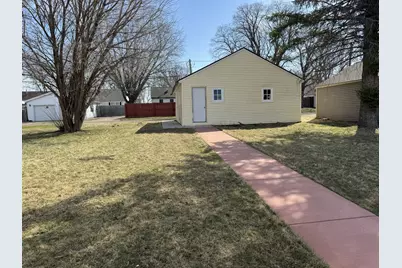 315 S Grant Street, Fairmont, MN 56031 - Photo 5