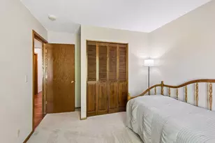 9721 Portal Dr, Eden Prairie, MN 55347 - Photo 21