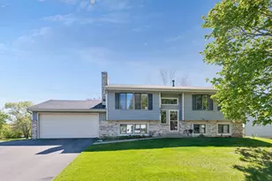 9721 Portal Dr, Eden Prairie, MN 55347 - Photo 3
