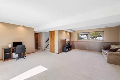 9721 Portal Drive, Eden Prairie, MN 55347 - Photo 29