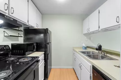 2800 Hamline Avenue N #329, Roseville, MN 55113 - Photo 23