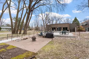 2800 Hamline Ave N, Roseville, MN 55113 - Photo 5