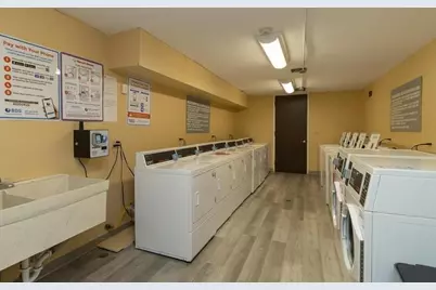 2800 Hamline Avenue N #329, Roseville, MN 55113 - Photo 37