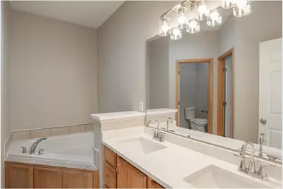 4108 Regent Avenue North, Robbinsdale, MN 55422 - Photo 11