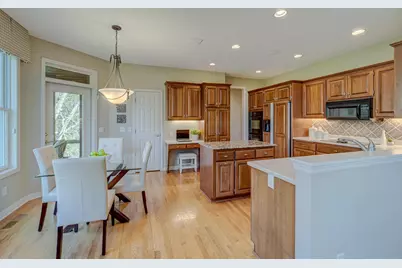 9 Knoll Road, North Oaks, MN 55127 - Photo 11