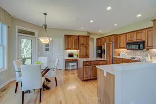9 Knoll Rd, North Oaks, MN 55127 - Photo 11