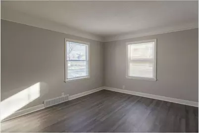 5247 Dupont Aveue North, Minneapolis, MN 55430 - Photo 7