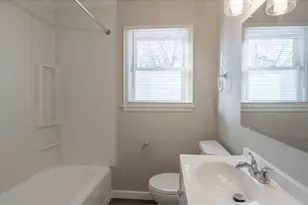 5247 Dupont Aveue N, Minneapolis, MN 55430 - Photo 9