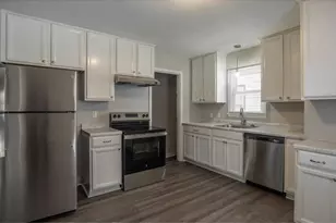 5247 Dupont Aveue N, Minneapolis, MN 55430 - Photo 5