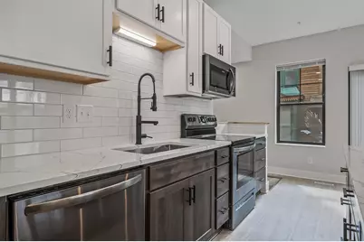 2413 1st Avenue S, Minneapolis, MN 55404 - Photo 23