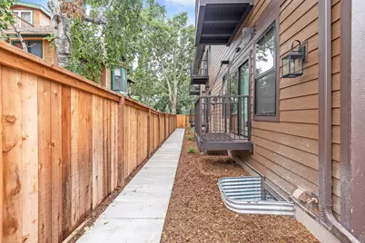 2413 1st Avenue S, Minneapolis, MN 55404 - Photo 13