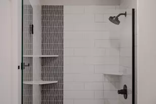 2413 1st Ave S, Minneapolis, MN 55404 - Photo 49