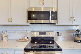 2018 Douglas Trl Dr SE, Pine Island, MN 55963 - Photo 9