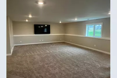2018 Douglas Trail Drive SE, Pine Island, MN 55963 - Photo 37