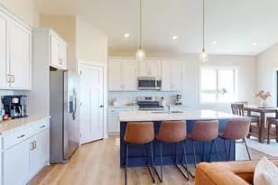 2018 Douglas Trl Dr SE, Pine Island, MN 55963 - Photo 7