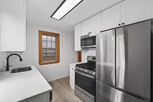 776 Wheeler Street N, Saint Paul, MN 55104 - Photo 19