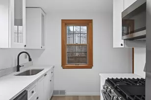 776 Wheeler Street N, Saint Paul, MN 55104 - Photo 21