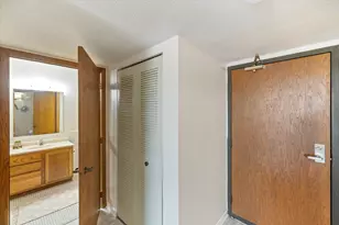 6615 Lake Shore Dr S, Richfield, MN 55423 - Photo 15