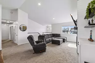 940 Lakewood Trail, Norwood Young America, MN 55397 - Photo 7