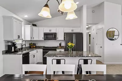 940 Lakewood Trail, Norwood Young America, MN 55397 - Photo 15