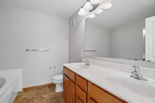 4360 Empress Dr N, Hugo, MN 55038 - Photo 21