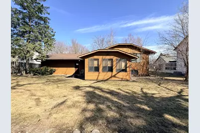 1919 Driftwood Avenue, Worthington, MN 56187 - Photo 3