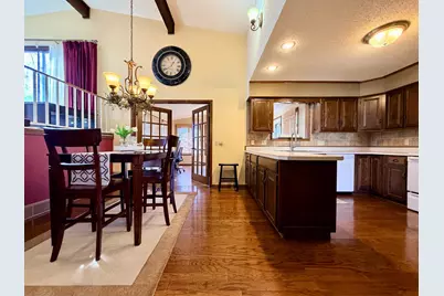 1919 Driftwood Avenue, Worthington, MN 56187 - Photo 11