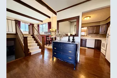 1919 Driftwood Avenue, Worthington, MN 56187 - Photo 9