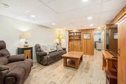 2104 W Oakland Avenue, Austin, MN 55912 - Photo 31