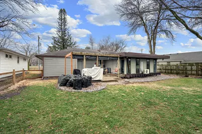 2104 W Oakland Avenue, Austin, MN 55912 - Photo 5