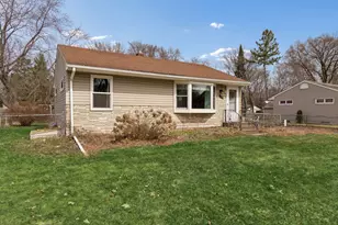 549 Doris Ave, Shoreview, MN 55126 - Photo 1