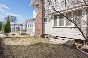 2037 Selby Ave, Saint Paul, MN 55104 - Photo 39