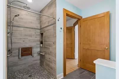 2037 Selby Avenue, Saint Paul, MN 55104 - Photo 25