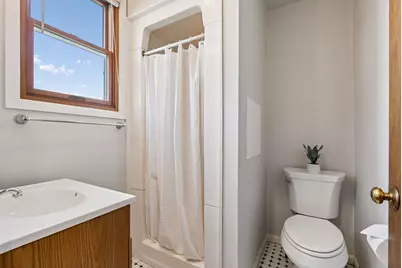 2037 Selby Avenue, Saint Paul, MN 55104 - Photo 19