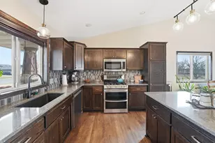 945 13th Ave NE, Saint Joseph, MN 56374 - Photo 9