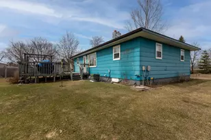 3006 Roosevelt Rd SE, Bemidji, MN 56601 - Photo 31