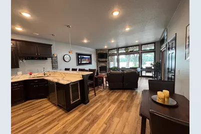 445 Lake Avenue #104, Fairmont, MN 56031 - Photo 7