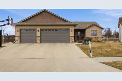 5539 Sunflower Lane S, Fargo, ND 58104 - Photo 1