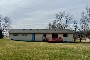 509 1st St, Bellingham, MN 56212 - Photo 25