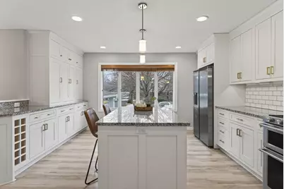 10544 Lee Drive, Eden Prairie, MN 55347 - Photo 7