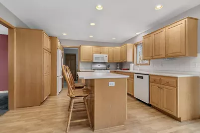 2706 21st Avenue S, Saint Cloud, MN 56301 - Photo 9