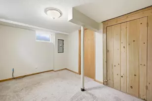 1450 Fremont Ave, Saint Paul, MN 55106 - Photo 19