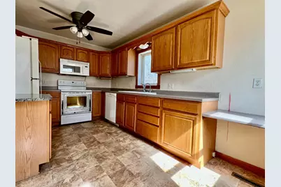 24 4th Street NW, Ortonville, MN 56278 - Photo 3