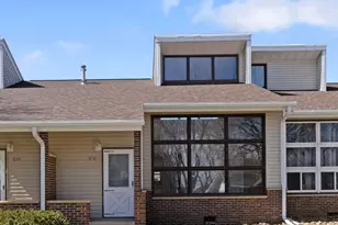 818 9th St, Farmington, MN 55024 - Photo 1