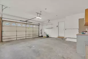 832 Aspen Cir, Little Canada, MN 55109 - Photo 25