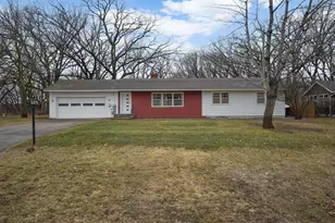 3552 12th Ave SE, Saint Cloud, MN 56304 - Photo 1