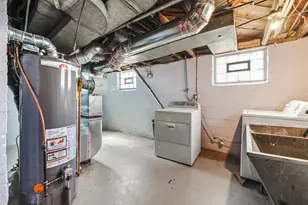 1258 5th St E, Saint Paul, MN 55106 - Photo 19