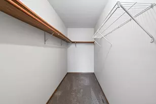 927 Pondview Ct, Vadnais Heights, MN 55127 - Photo 7